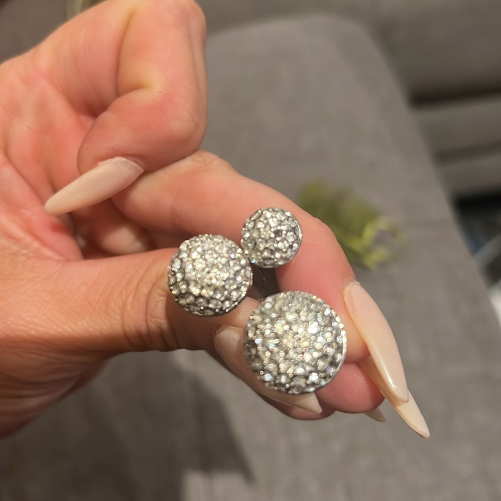 Ring - Picture 3 of 6